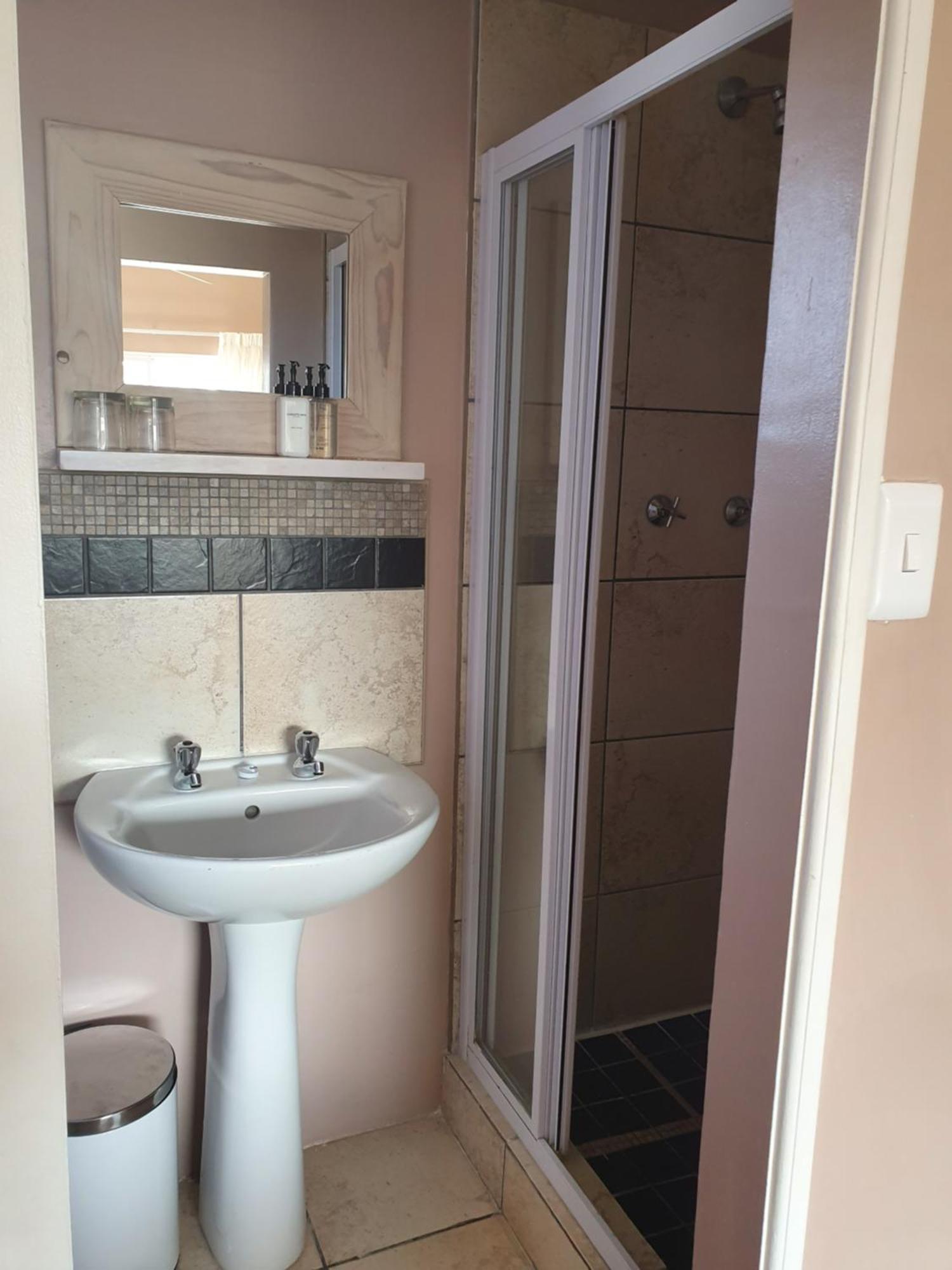 Nahoon Bed & Breakfast East London Esterno foto